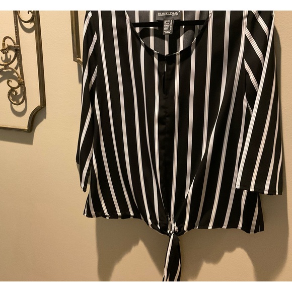 EUC Size 8 Frank Lyman Black & Gray Stripe Long Sleeve Tie Front Top - Picture 7 of 7